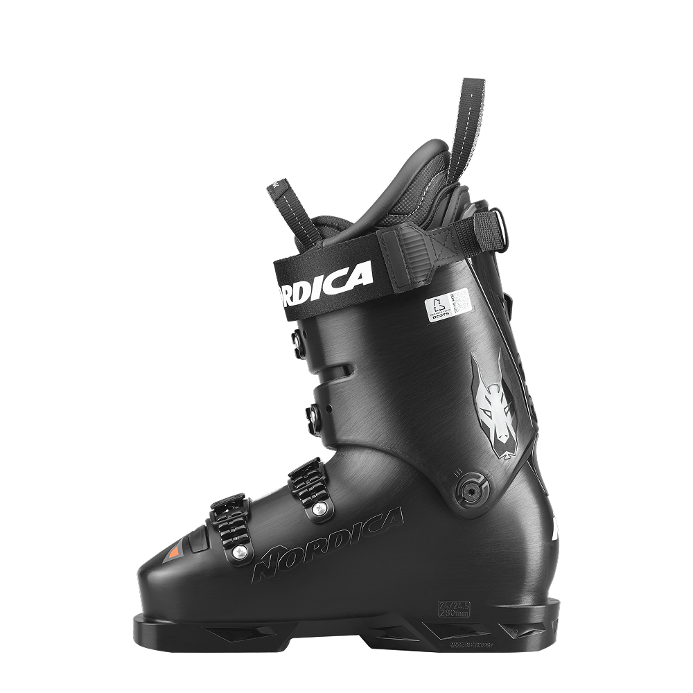 050A1201100_DOBERMANN_5_RD_93_SOFT_LC_WEB_IMAGE_02 1